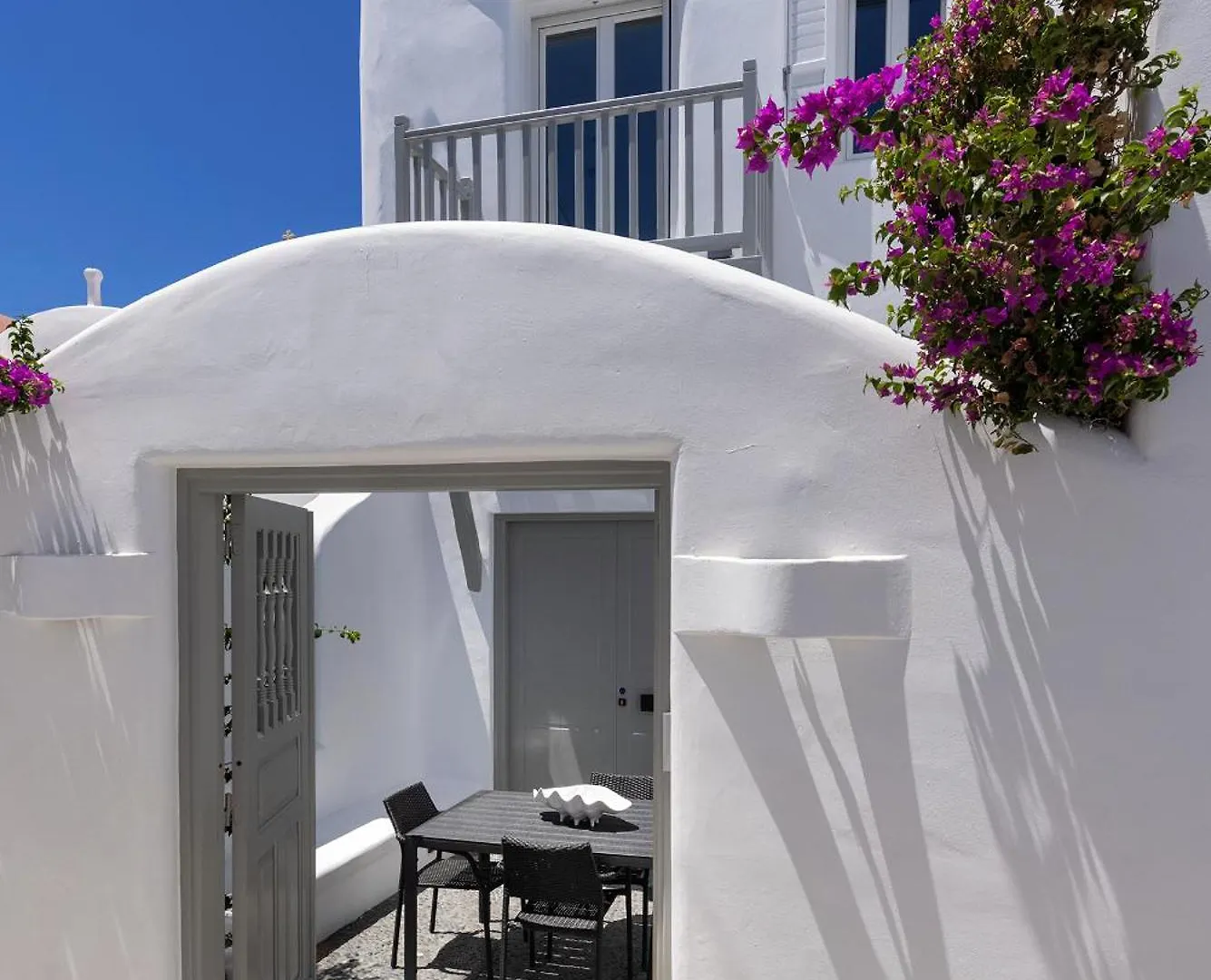 Alexandros Central Suites, Mykonos Town, With Shared Rooftop Terrace 0*,  Greece