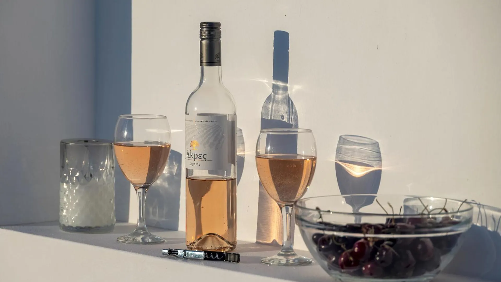 Апартаменты Alexandros Central Suites, Mykonos Town, With Shared Rooftop Terrace