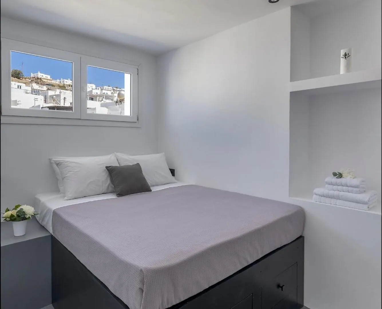 Апартаменты Alexandros Central Suites, Mykonos Town, With Shared Rooftop Terrace