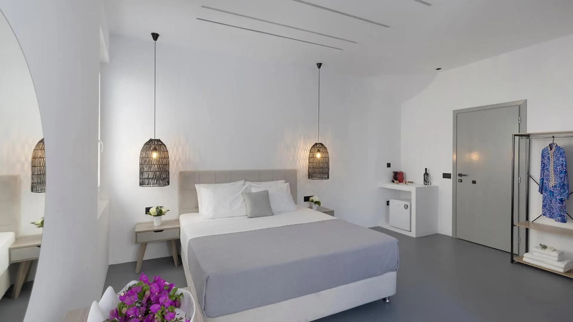 Alexandros Central Suites, Mykonos Town, With Shared Rooftop Terrace Greece