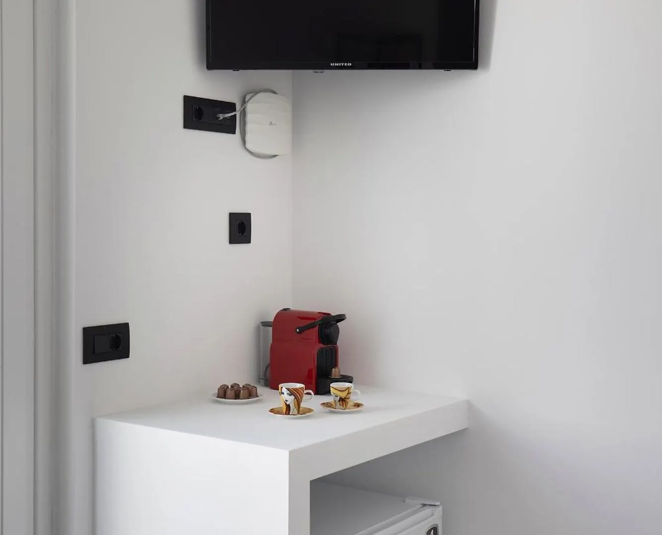 Alexandros Central Suites, Mykonos Town, With Shared Rooftop Terrace