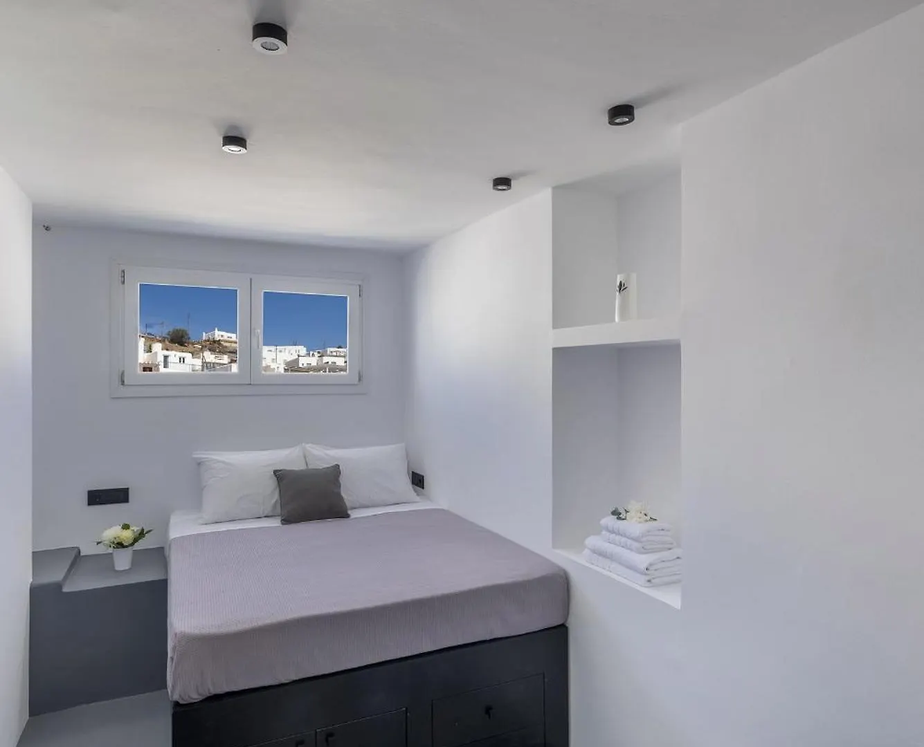 Alexandros Central Suites, Mykonos Town, With Shared Rooftop Terrace 0*,